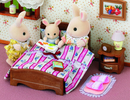 5019 Semi-Double Bed twijfelaar bed Sylvanian families