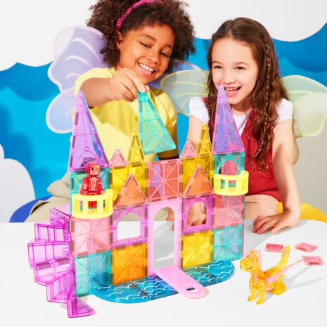 Castle 48 piece set / Magna-Tiles